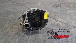 Used Gearbox Fiat Doblo Cargo (223) 1.9 D Price on request offered by Autosloperij Pieper BV