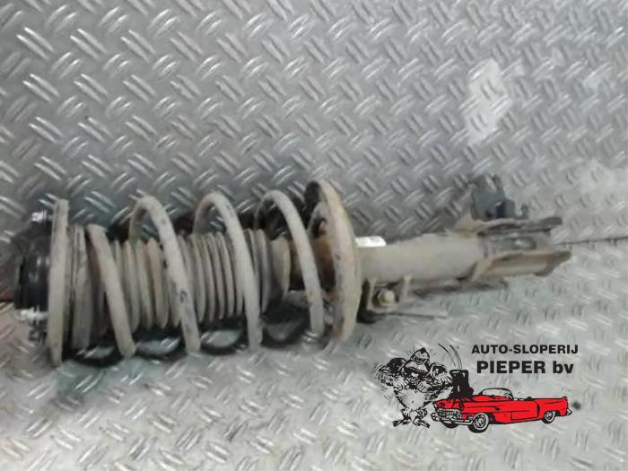Front shock absorber rod, right from a Opel Vectra C 1.8 16V 2002