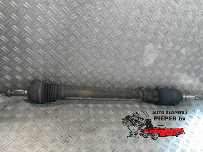 Front drive shaft, right from a Citroën Saxo 1.1i X,SX 1998