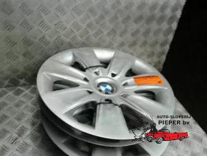 Used Wheel cover set BMW 1 serie (E87/87N) Price on request offered by Autosloperij Pieper BV