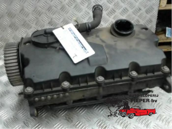 Gebrauchte Zylinderkopf Seat Ibiza III (6L1) 1.9 TDI 100 Preis € 262,50 Margenregelung angeboten von Autosloperij Pieper BV