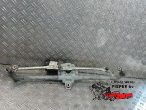 Used Wiper motor + mechanism Audi A3 (8L1) 1.6 Price on request offered by Autosloperij Pieper BV