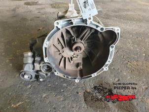 Used Gearbox Ford Fiesta 5 (JD/JH) 1.6 16V Price € 157,50 Margin scheme offered by Autosloperij Pieper BV