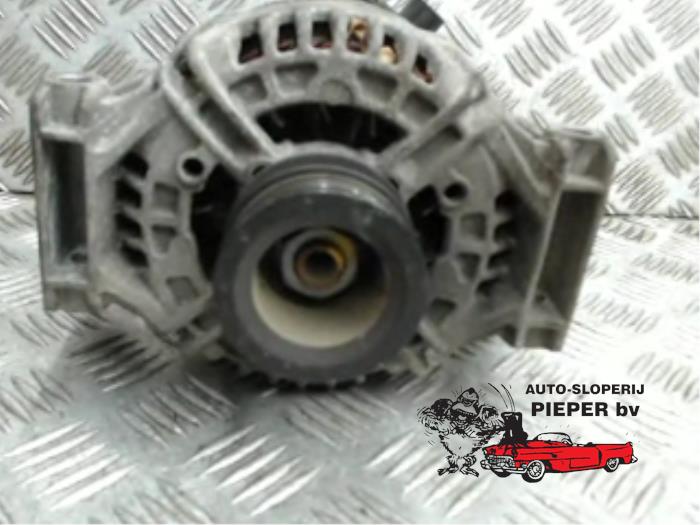 Begagnade Dynamo Opel Zafira (F75) 2.2 16V Pris € 52,50 Marginaltabell erbjuds av Autosloperij Pieper BV