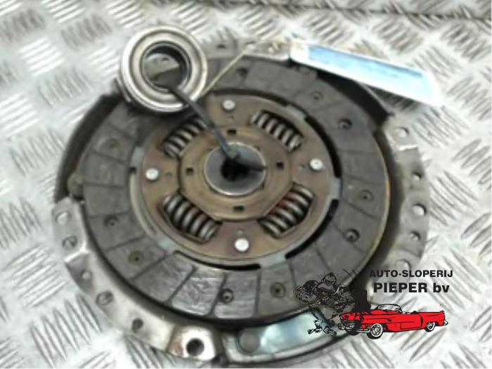Gebrauchte Kupplungsset (komplett) Suzuki Wagon-R+ (RB) 1.3 16V Preis € 36,75 Margenregelung angeboten von Autosloperij Pieper BV