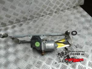 Usados Mecanismo y motor de limpiaparabrisas Ford Ka II 1.2 Precio de solicitud ofrecido por Autosloperij Pieper BV