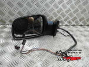 Used Wing mirror, left Peugeot 307 SW (3H) 1.6 16V Price € 42,00 Margin scheme offered by Autosloperij Pieper BV