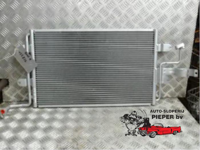 Begagnade Kondensor, luftkonditionering Volkswagen Golf IV (1J1) 1.6 16V Pris € 36,75 Marginaltabell erbjuds av Autosloperij Pieper BV