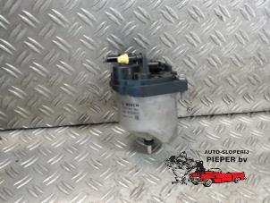 Used Fuel filter Peugeot Expert (G9) 1.6 HDi 90 Price on request offered by Autosloperij Pieper BV