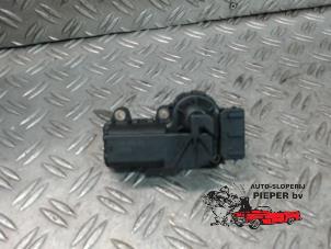 Used Stepper motor Citroen Saxo 1.1i X,SX Price on request offered by Autosloperij Pieper BV