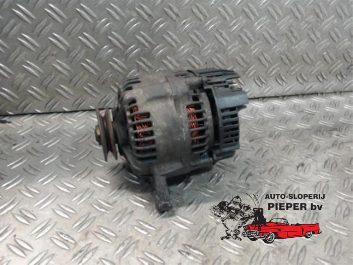 Usagé Dynamo Citroen Saxo 1.1i X,SX Prix € 36,75 Règlement à la marge proposé par Autosloperij Pieper BV
