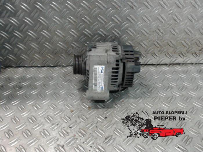 Used Dynamo Peugeot 306 Break (7E) 1.6i XR,XT,ST Price € 36,75 Margin scheme offered by Autosloperij Pieper BV