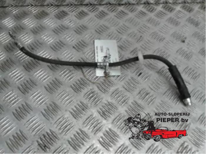 Begagnade Främre bromsslang Peugeot 207/207+ (WA/WC/WM) 1.6 16V RC Turbo Pris € 10,50 Marginaltabell erbjuds av Autosloperij Pieper BV