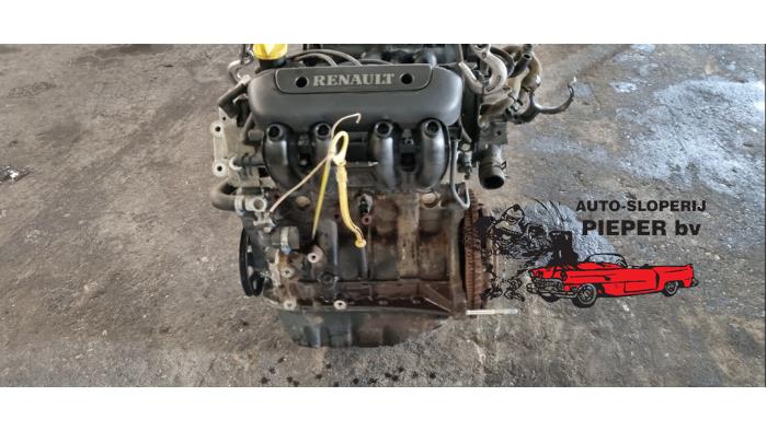 Used Engine Renault Twingo (C06) 1.2 Price € 210,00 Margin scheme offered by Autosloperij Pieper BV