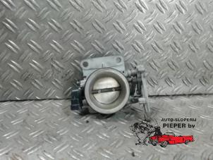 Used Throttle body Renault Clio II (BB/CB) 1.4 16V Si Price on request offered by Autosloperij Pieper BV