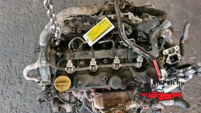 Motor van een Opel Astra H SW (L35) 1.7 CDTi 16V 2010