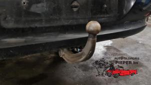 Used Towbar Peugeot 607 (9D/U) 2.2 HDi 16V FAP Price on request offered by Autosloperij Pieper BV