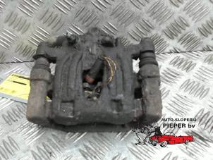 Used Rear brake calliper, left Mercedes Vito (639.6) 2.2 109 CDI 16V Price on request offered by Autosloperij Pieper BV
