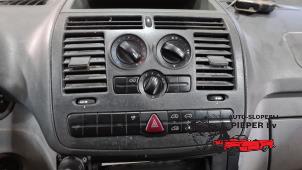 Usados Panel de control de calefacción Mercedes Vito (639.6) 2.2 109 CDI 16V Precio € 52,50 Norma de margen ofrecido por Autosloperij Pieper BV
