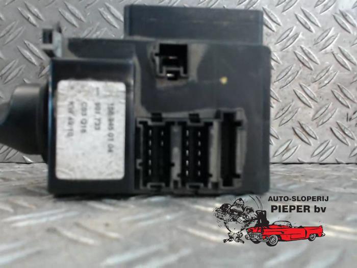 Light switch from a Mercedes-Benz A (W168) 1.7 A-170 CDI 16V 2000