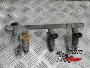 Used Fuel injector nozzle Chevrolet Matiz 0.8 S,SE Price € 52,50 Margin scheme offered by Autosloperij Pieper BV