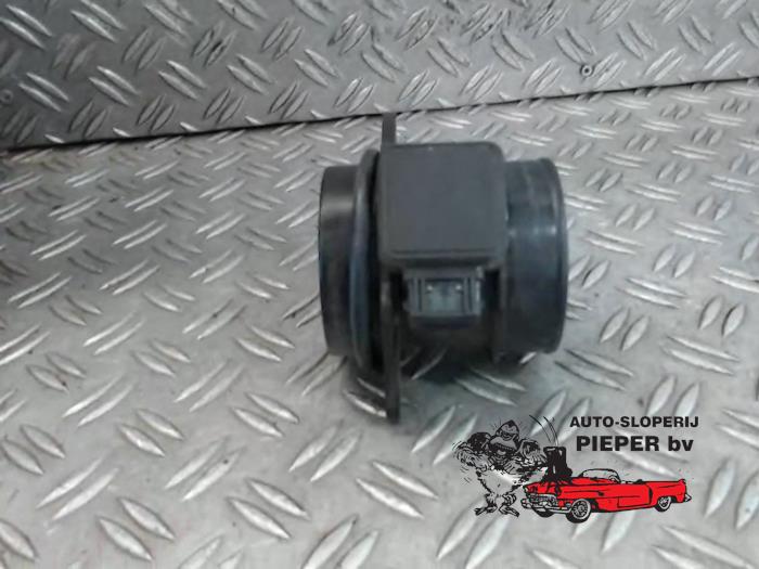 Luftmassenmesser van een Kia Rio (DC22/24) 1.5 16V 2003