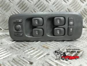 Used Electric window switch Volvo V70 (SW) 2.4 20V 140 Price on request offered by Autosloperij Pieper BV