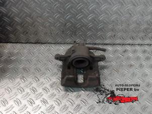 Used Front brake calliper, right Mitsubishi Space Star (DG) 1.6 16V Price on request offered by Autosloperij Pieper BV