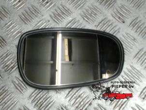 Used Mirror glass, right Peugeot 607 (9D/U) 2.7 HDi V6 24V Price € 52,50 Margin scheme offered by Autosloperij Pieper BV