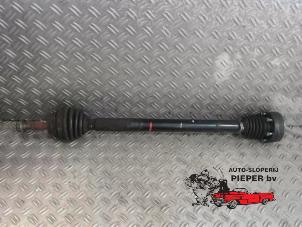 Used Front drive shaft, right Seat Arosa (6H1) 1.0 Mpi Price on request offered by Autosloperij Pieper BV