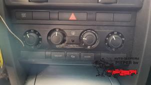 Used Heater control panel Audi A6 (C6) 2.0 T FSI 16V Price on request offered by Autosloperij Pieper BV