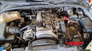 Used Engine Kia Sorento I (JC) 2.5 CRDi 16V Price € 1.500,00 Margin scheme offered by Autosloperij Pieper BV