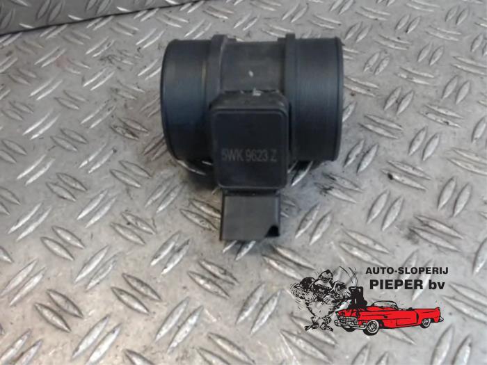 Gebrauchte Luftmassenmesser Fiat Ducato (243/244/245/247) 2.0 JTD 11 Preis € 31,50 Margenregelung angeboten von Autosloperij Pieper BV