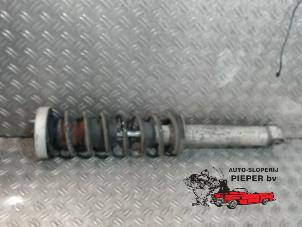 Used Rear shock absorber rod, right BMW 5 serie (E60) 530i 24V Price on request offered by Autosloperij Pieper BV