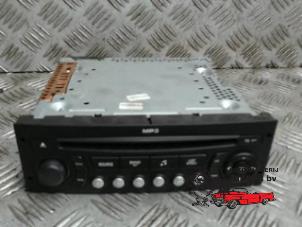Used Radio CD player Peugeot 207 SW (WE/WU) 1.4 16V Vti Price € 63,00 Margin scheme offered by Autosloperij Pieper BV