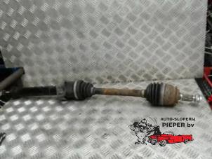 Used Front drive shaft, right Mini Mini (R56) 1.6 16V Cooper Price € 42,00 Margin scheme offered by Autosloperij Pieper BV