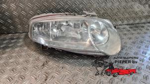Used Headlight, right Alfa Romeo 147 (937) 1.6 HP Twin Spark 16V Price € 36,75 Margin scheme offered by Autosloperij Pieper BV