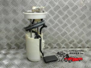 Used Petrol pump Honda Civic (FK/FN) 1.8i VTEC 16V Price € 42,00 Margin scheme offered by Autosloperij Pieper BV