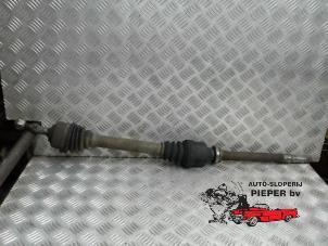 Used Front drive shaft, right Peugeot 206 (2A/C/H/J/S) 1.1 XN,XR Price € 36,75 Margin scheme offered by Autosloperij Pieper BV