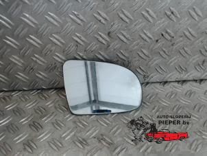 Gebrauchte Spiegelglas rechts Opel Corsa B (73/78/79) 1.2i 16V Preis € 10,50 Margenregelung angeboten von Autosloperij Pieper BV