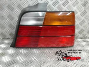 Used Taillight, right BMW 3 serie (E36/4) 318i Price € 21,00 Margin scheme offered by Autosloperij Pieper BV