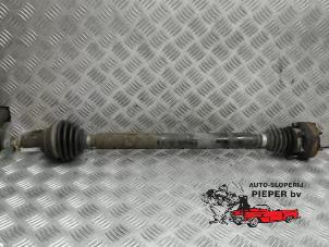 Used Front drive shaft, right Volkswagen Polo III (6N1) 1.4i 60 Price € 36,75 Margin scheme offered by Autosloperij Pieper BV