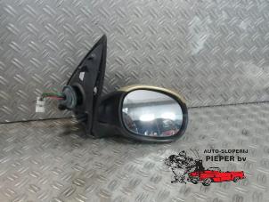 Used Wing mirror, right Peugeot 206 SW (2E/K) 1.4 Price € 36,75 Margin scheme offered by Autosloperij Pieper BV