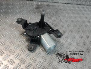 Used Rear wiper motor Opel Corsa D 1.4 16V Twinport Price on request offered by Autosloperij Pieper BV