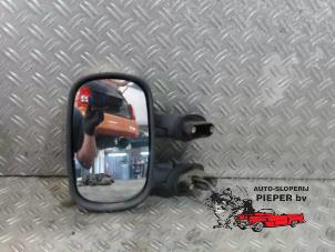 Used Wing mirror, left Fiat Doblo (223A/119) 1.9 JTD Price on request offered by Autosloperij Pieper BV