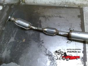New Front pipe + catalyst Toyota Prius (NHW20) 1.5 16V Price € 349,39 Inclusive VAT offered by Autosloperij Pieper BV