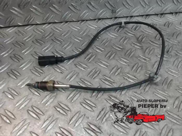Usagé Sensor température d’échappement Audi A6 (C7) 2.0 TDI 16V Prix € 68,25 Règlement à la marge proposé par Autosloperij Pieper BV