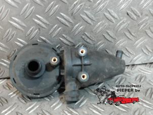 Used PCV valve BMW 3 serie Compact (E36/5) 323Ti Price on request offered by Autosloperij Pieper BV