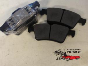 New Front brake pad Ford Focus 2 Wagon 2.0 16V Price € 31,50 Inclusive VAT offered by Autosloperij Pieper BV