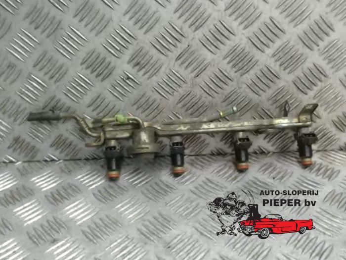 Usagé Système d'injection Honda Civic (EP/EU) 1.6 16V VTEC Prix € 63,00 Règlement à la marge proposé par Autosloperij Pieper BV